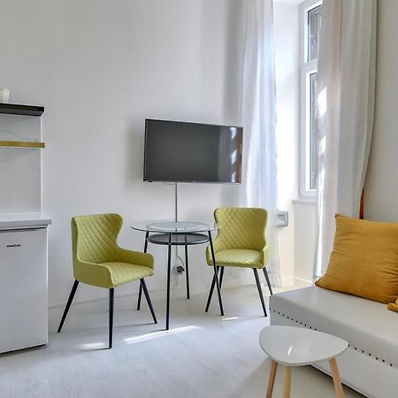 Apartament Collins Amethyst Center Pula Zewnętrze zdjęcie
